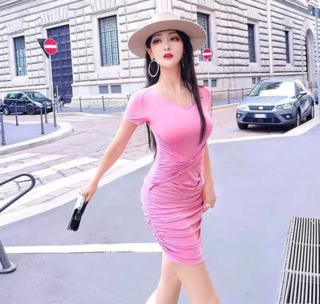  粉色：简约的色彩格调，尽显小清新的美
