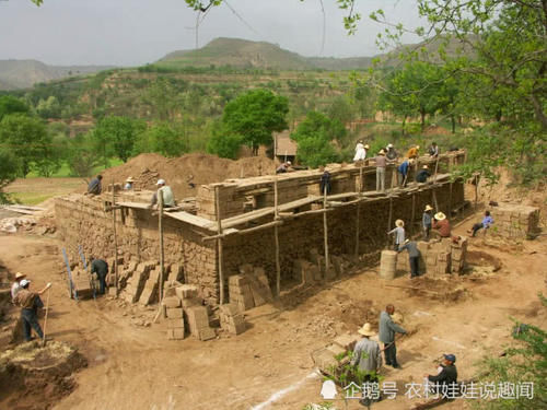  确权@宅基地确权后，会有3大好处，1个坏处，已经确权的农民身价