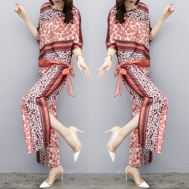 女人不一定漂亮，但一定要有气质，8款“气质套装”美的倾国倾城