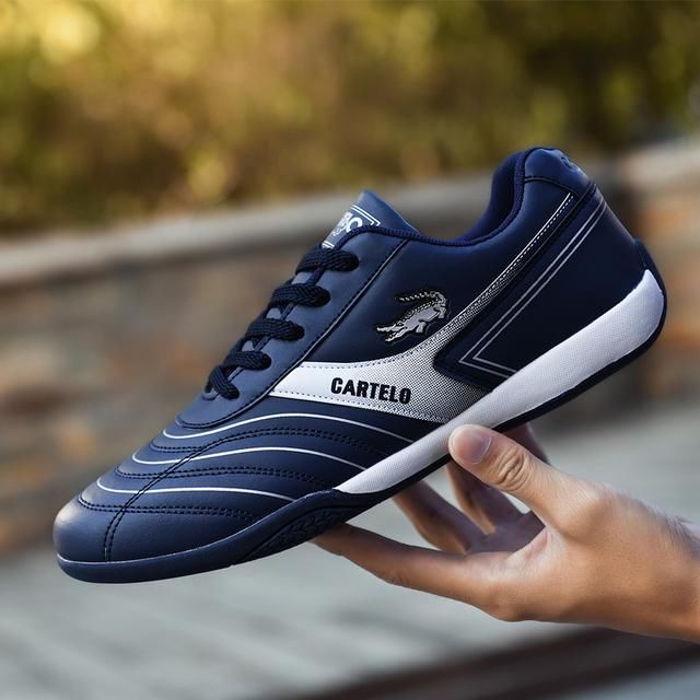 “回力鞋”出炉啦!比双星鞋好看，比真皮鞋还霸气，立秋穿刚刚好