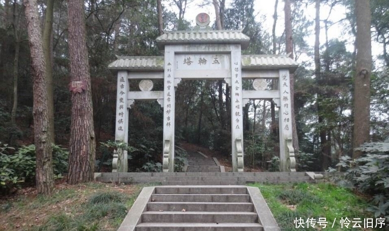  「重庆」中国最“低调”的新一线市，前比重庆的人均高，后比郑