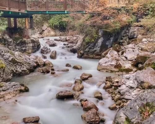 国内最低调4A景区，门票只有九寨沟的一半，风景绝美却鲜有人知