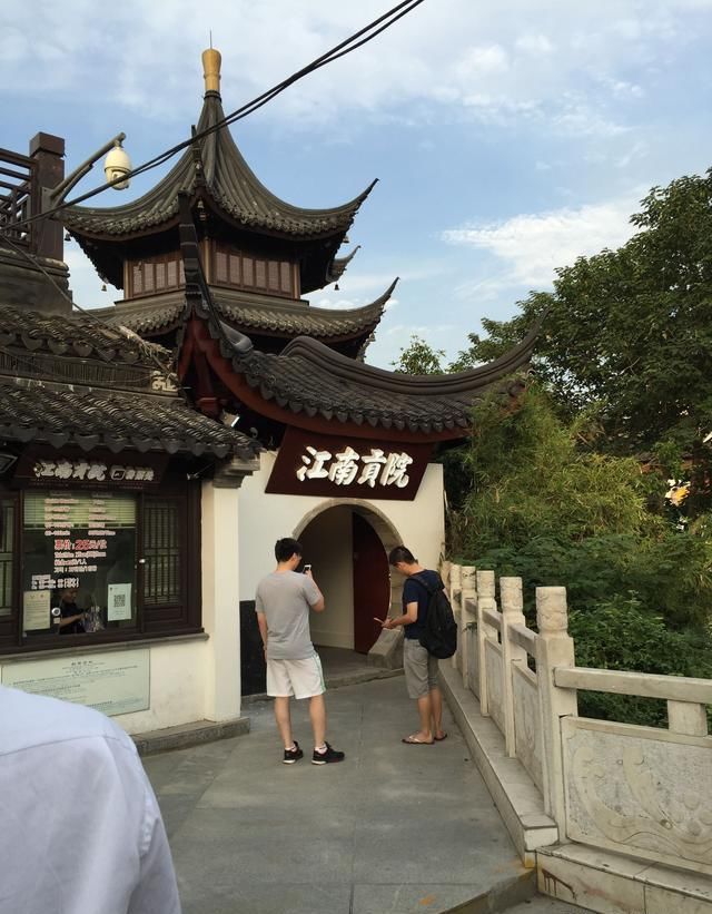  富得流油|我国这个省份因为太强悍了，后被一分为三，如今个个富