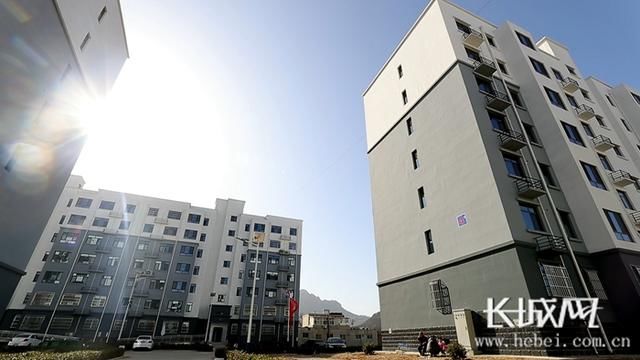  「群众」河北：30.2万搬迁群众拿到新房钥匙