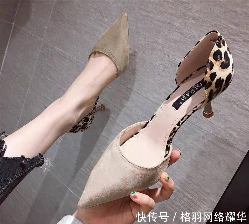 【舒适】经典的搭配少不了好鞋子,适合任何场合的高跟鞋,舒适百搭又时髦