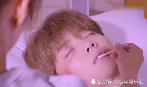 《甜蜜暴击》明天爸被诬陷打假拳，方宇突然想到纪婶不明财产，真