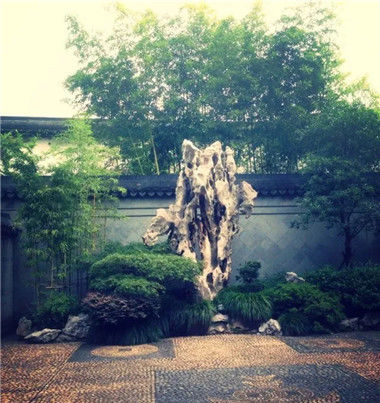  「景观石」庭院常见景观石的种类及运用