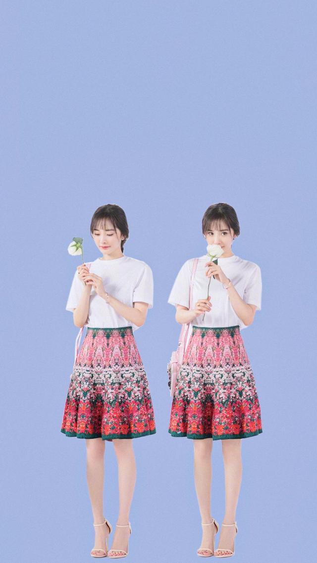 杨幂新片素颜出境,全程路人装扮,网友:估计刘恺威都认不出了