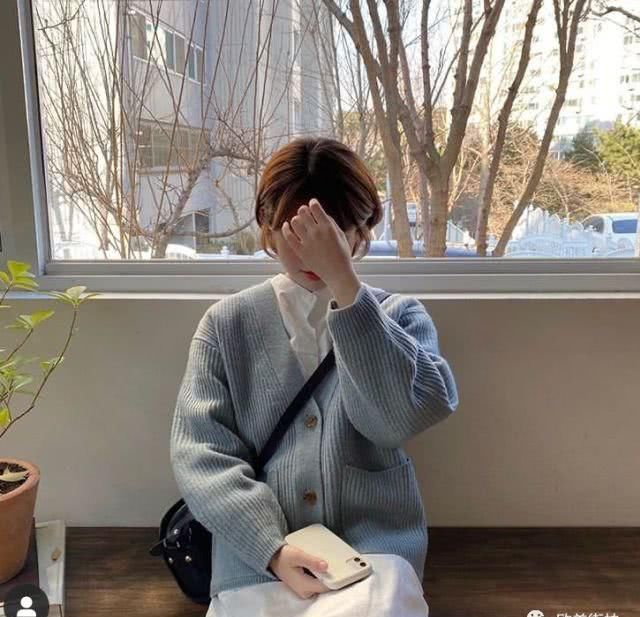  #开衫穿搭#人气值最大的开衫那么穿才时尚潮流！