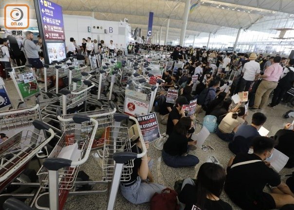 航班CX899被禁止进入内地领空备降日本国泰回应