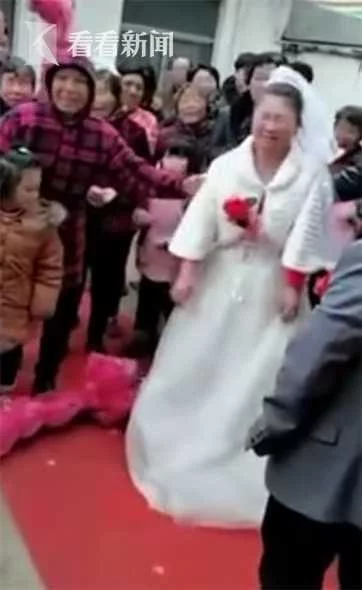 t01d217a173d7aef9ff.jpg?size=362x590