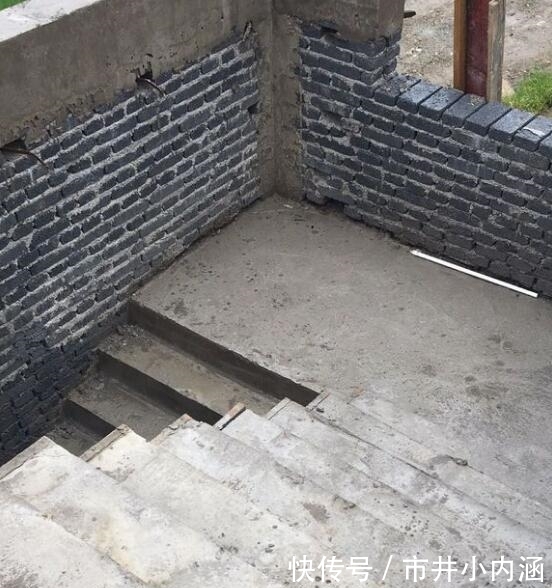  [兄弟]240平宅基地三兄弟均分, 谁也不让谁, 一起狂砸80万自建三