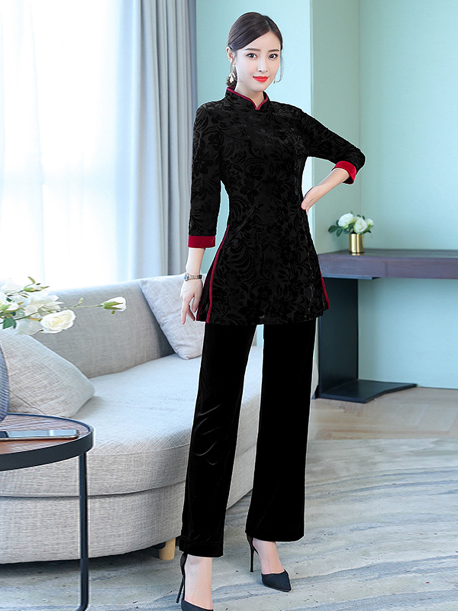 穿阔腿裤的女生，搭配新潮靓丽出行