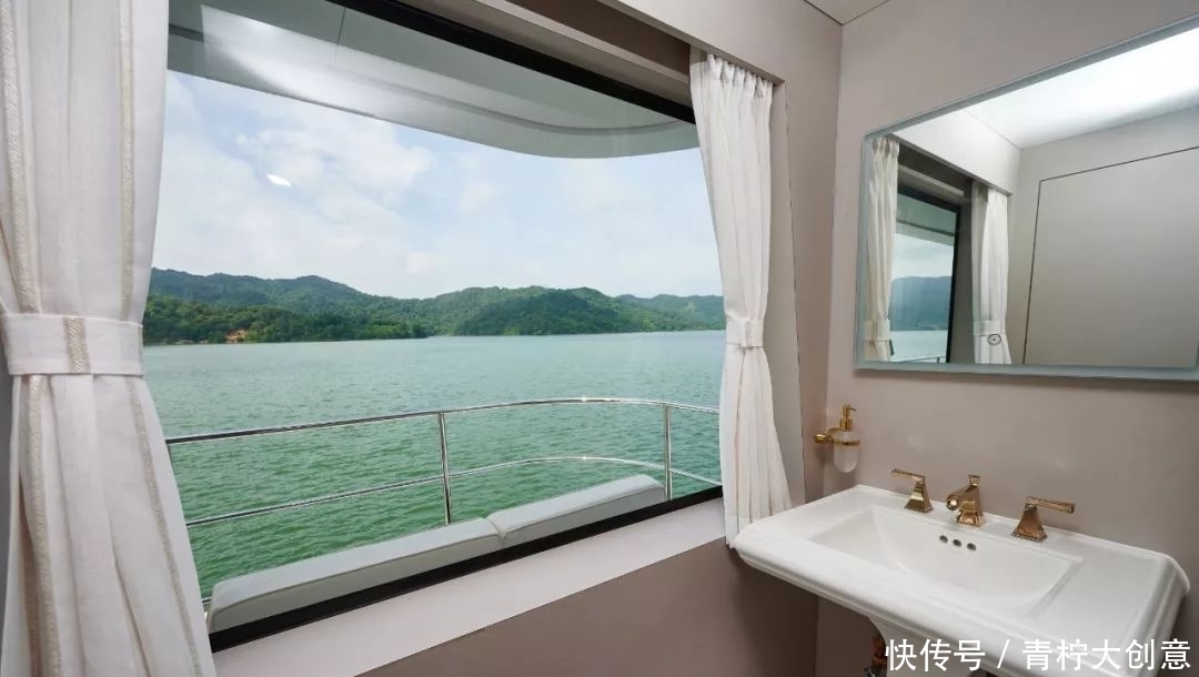 商务接待最佳利器,东海船舶24米超级双体动力艇