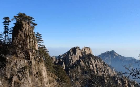 泰山华山，谁与争锋，哪个更值得去游玩！