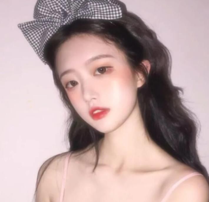 女生■“越长越大方”的女生,一般都有这“3标志”,难怪异性缘爆棚!