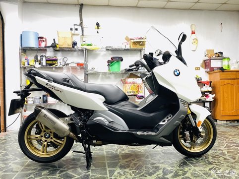  【金色轮圈】人生第一辆宝马，BMW C600 sport爱车分享