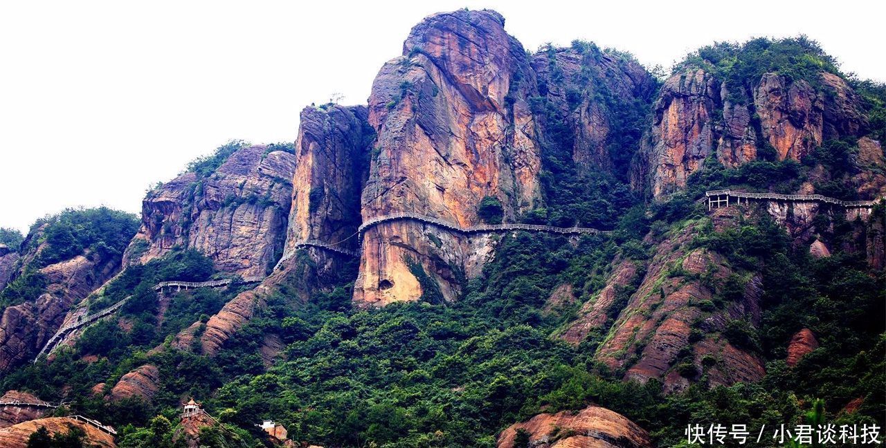 我国“最良心”小商店，建在百米悬崖上，一瓶水却只卖2元钱