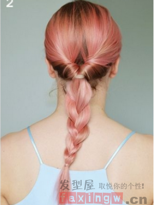 简单盘发图片教程 轻松学会拥有更多时尚感