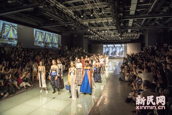 对标国际时尚 青春力量用时装打造世界时尚之都