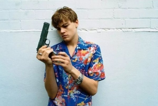 怀旧经典!夏威夷衬衫是今年回潮的独特搭配单品!