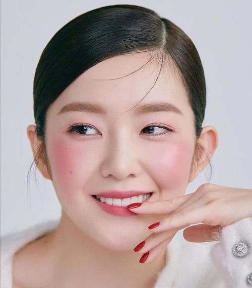  「重视」腮红怎么选？网红腮红不一定适合你，别不重视
