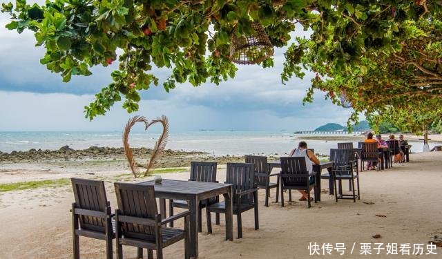泰国拟对中国游客免签,这座岛屿不如三亚,有钱人却喜欢去!