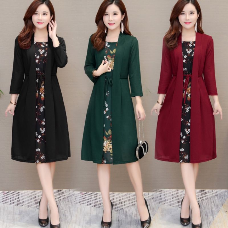 这酒红裙找了3天3夜，太好看了!款款精致，妈妈穿上减龄像30