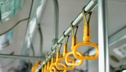 无锡这名高中生要火！一年打“市长热线”300多次，和这事杠上了