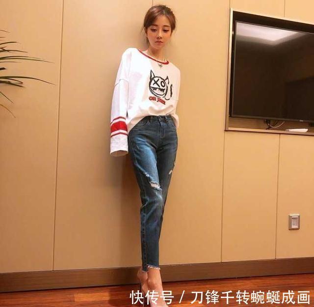 「 看起来」网友:网红跟明星的差距,一眼便知!,张韶涵同台冯提莫