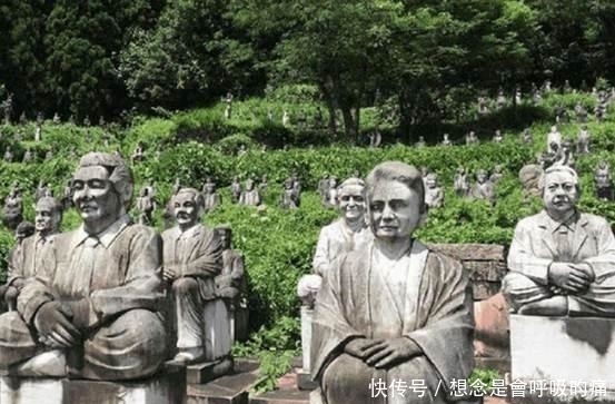 看看中国的兵马俑,看看日本的“兵马俑”,感受到差距没?