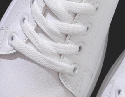 高跟鞋穿腻了，试试下面这几款小白鞋，超级百搭还特洋气还不磨脚