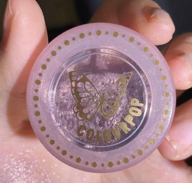  显眼■爆款眼影｜这些香芋紫盘上眼绝美且不显眼肿！
