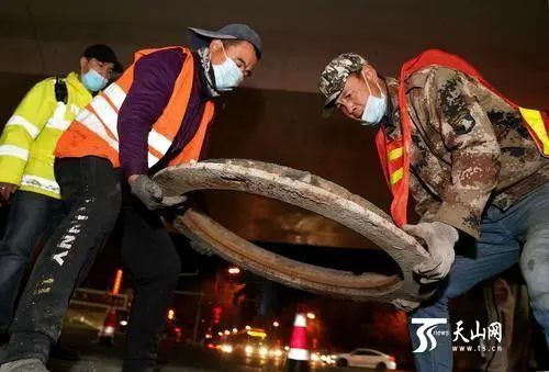 『修补工作』乌鲁木齐春季道路修补启动,今春要修补3510条道路