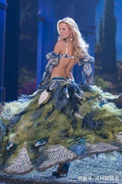 3个最性感的维密开场,经典又难忘