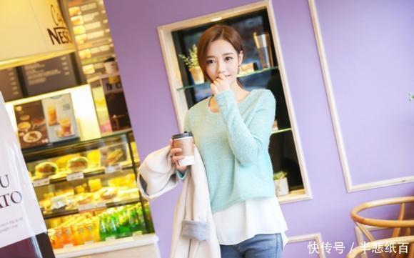 「美女」大方优雅的紧身裙美女,呈现时髦气息!