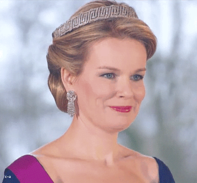 见多了平民王后，低调的比利时王后才是天生贵族!