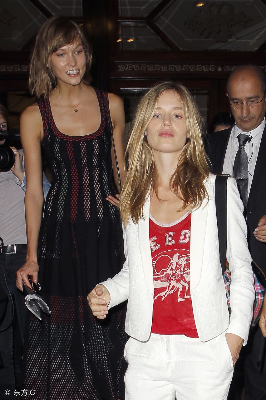 卡莉克劳斯:维密超模，身材真是绝了