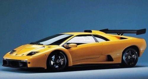 兰博基尼的暗黑破坏神真的是个失败品？还是说是因为有人造谣？