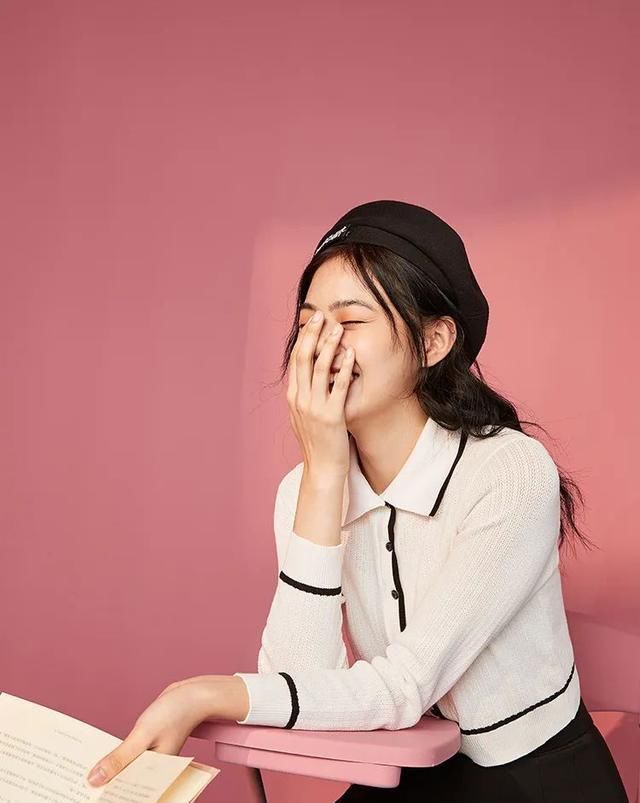  「气质」人人都有的针织衫,春夏如何穿出时髦感?气质又减龄!