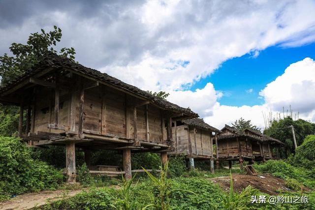 贵州荔波大山深处，有支几乎与世隔绝的民族，女子不穿内衣