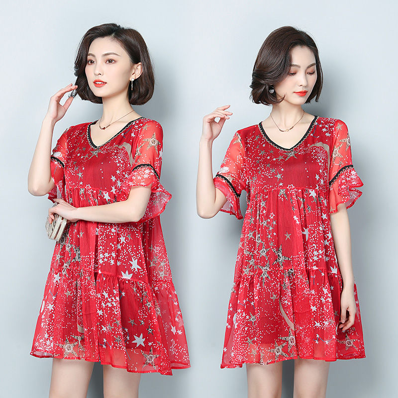 想要穿出玲珑有致的曲线吗?选好一条最收腰的裙子，优雅更迷人