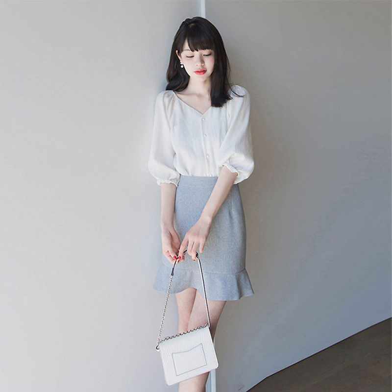 “网红套装”抖音上火爆了，高挑又优雅，小个子女生都能穿