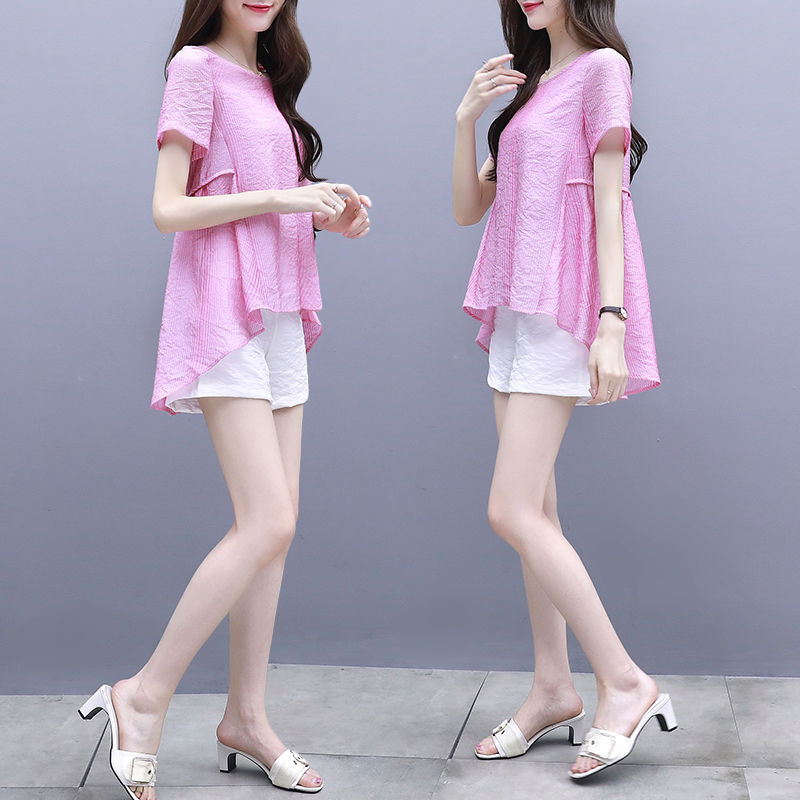 7月旅游别穿裙子，不方便又不上相，时尚短裤套装，不打扮也漂亮