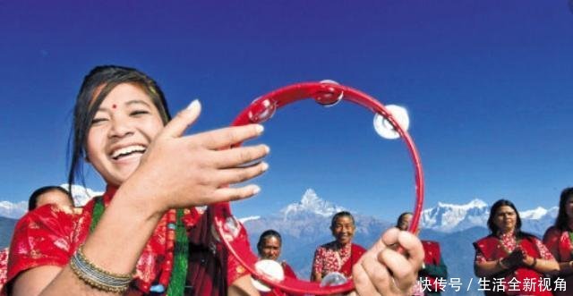 继越南之后,尼泊尔也贴出了中文标识,可内容却让中国人哭笑不得