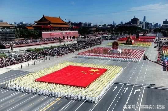 我国2019年大阅兵中,值得期待的武器,不是歼2