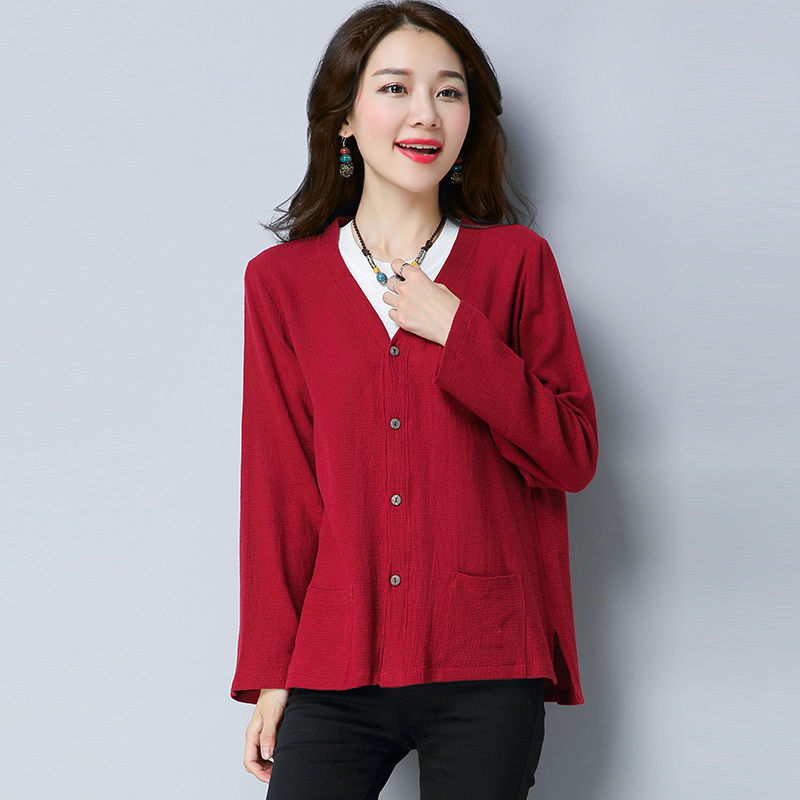 9月闷热穿毛衣太早，没有棉麻装透气!初秋流行棉麻小衫，真舒适