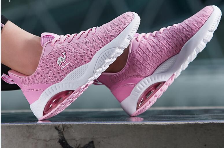 网红种草、户外达人都喜欢的骆驼“神装”，让你忍不住发朋友圈