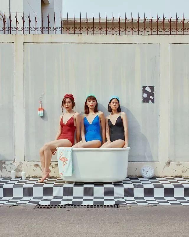 性感的泳衣才是这个夏天的标配