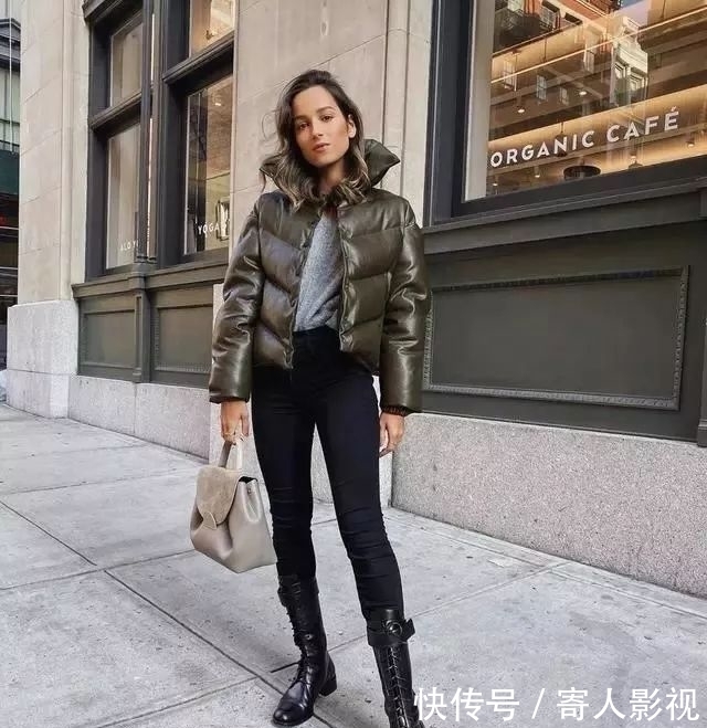  『穿搭』成都街拍：原来这些小个子美女穿衣显高的秘诀是这个！